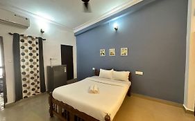 Candolim Beach Inn By Rih